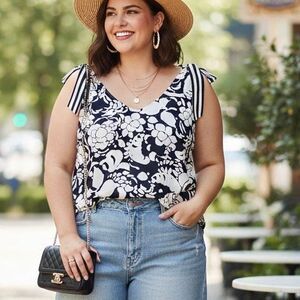 Cabi Navy White Floral Tank Top XXL Tie Strap Sleeveless Blouse Flowy Summer Plu